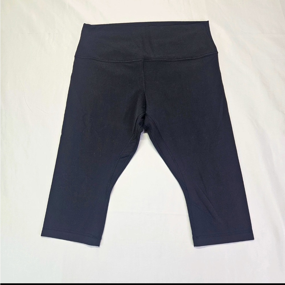 Lululemon High Rise Align Crop 17”